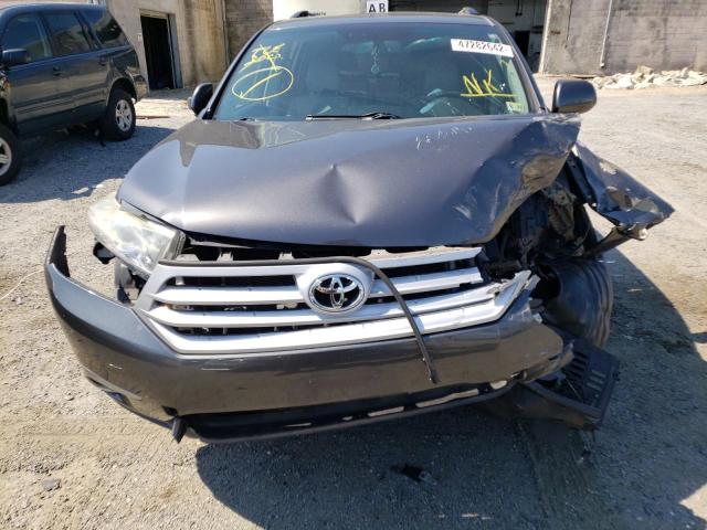 Photo 9 from auction – 2012 TOYOTA HIGHLANDER with VIN 5TDDK3EHXCS107201