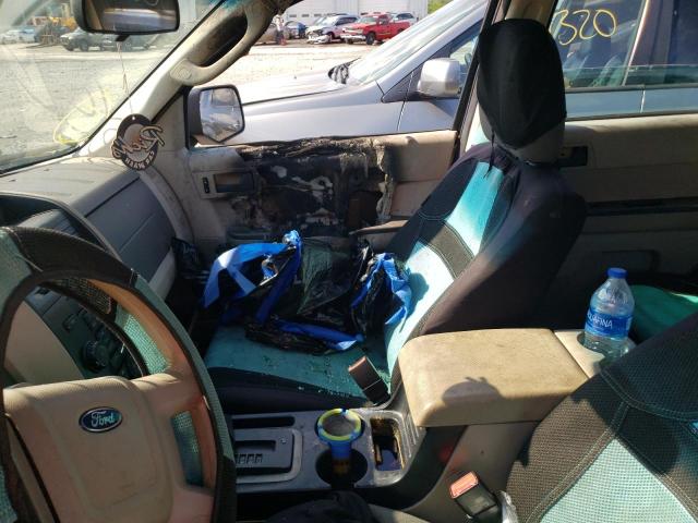 Photo 9 from auction – 2009 FORD ESCAPE XLS with VIN 1FMCU02739KA36130