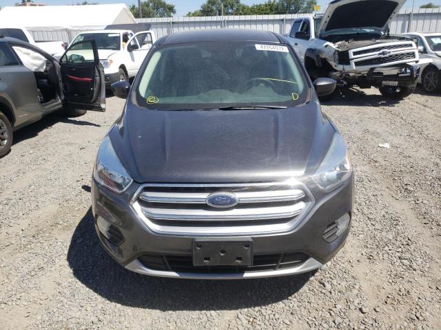Photo 9 from auction – 2017 FORD ESCAPE SE with VIN 1FMCU0GD9HUC80737
