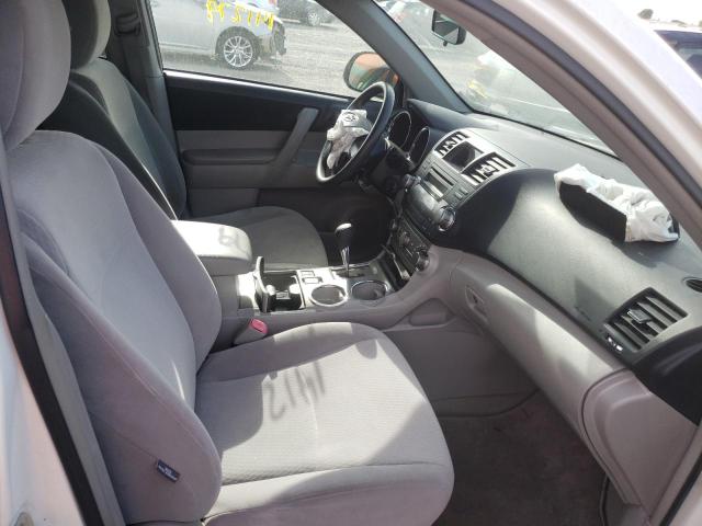 Photo 5 from auction – 2010 TOYOTA HIGHLANDER with VIN 5TDBK3EH8AS005030