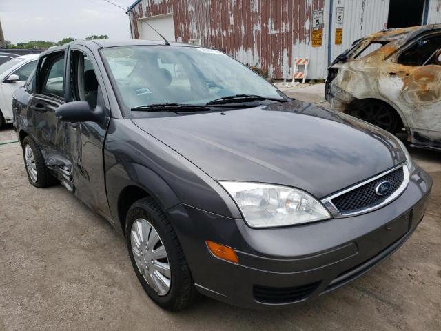 FORD FOCUS ZX4 2005 with VIN 1FAFP34N95W258122 - Photo from auction