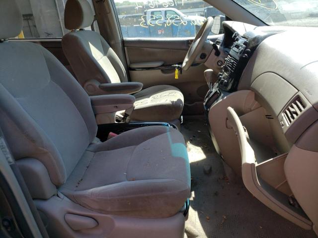 Photo 5 from auction – 2004 TOYOTA SIENNA CE with VIN 5TDZA23C74S110942