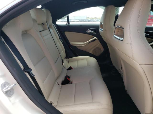 Photo 6 from auction – 2018 MERCEDES-BENZ CLA 250 with VIN WDDSJ4EB3JN574819