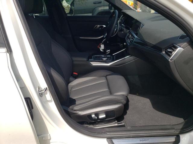 Photo 5 from auction – 2022 BMW 330XI with VIN 3MW5R7J09N8C43237