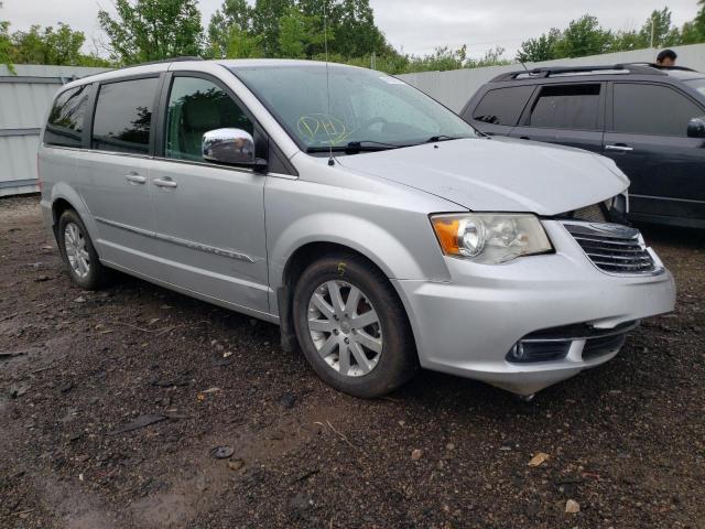 CHRYSLER TOWN & COU 2011 with VIN 2A4RR8DG2BR747184 - Photo from auction