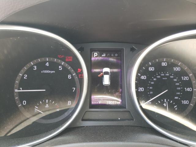 Photo 8 from auction – 2018 HYUNDAI SANTA FE S with VIN 5NMZU4LA8JH074064