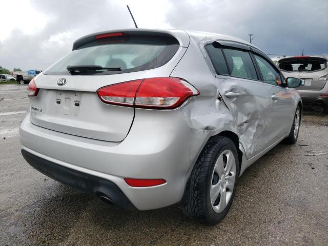 Photo 4 from auction – 2016 KIA FORTE LX with VIN KNAFK5A82G5621126