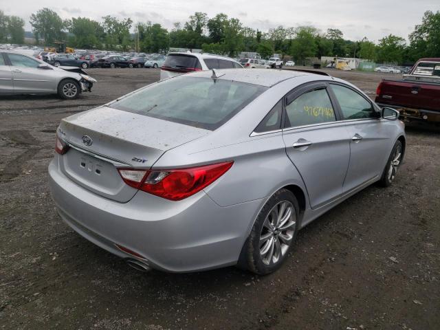 Photo 4 from auction – 2011 HYUNDAI SONATA SE with VIN 5NPEC4AB6BH315489