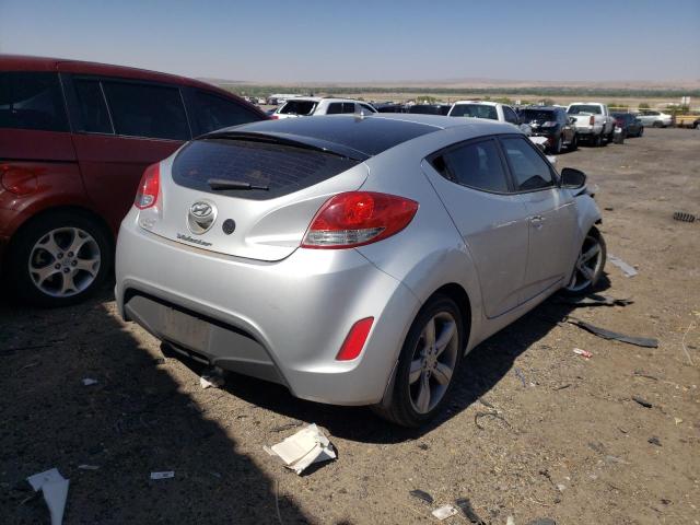 Photo 4 from auction – 2013 HYUNDAI VELOSTER with VIN KMHTC6AD8DU174904