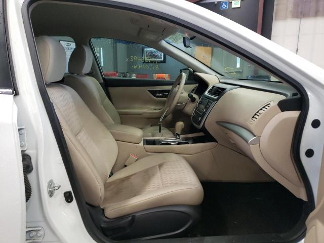 Photo 5 from auction – 2016 NISSAN ALTIMA 2.5 with VIN 1N4AL3AP4GN361890