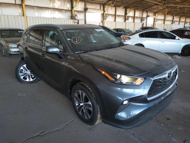 TOYOTA HIGHLANDER 2022 with VIN 5TDGZRAH2NS539284 - Photo from auction