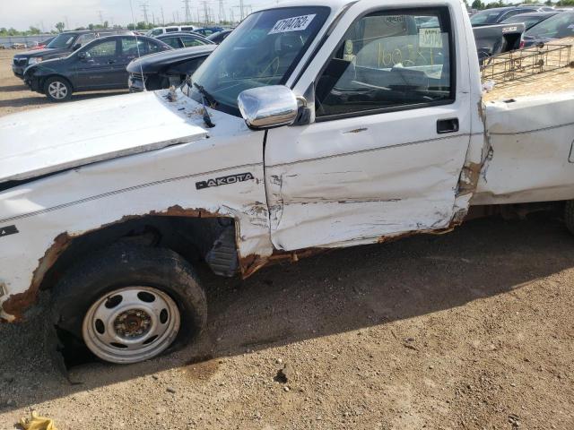 Photo 9 from auction – 1994 DODGE DAKOTA with VIN 1B7GL26X2RW107227