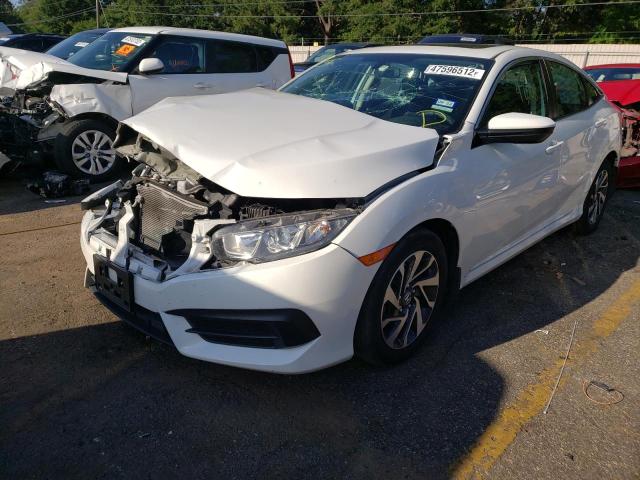 Photo 2 from auction – 2018 HONDA CIVIC EX with VIN 19XFC2F77JE206572