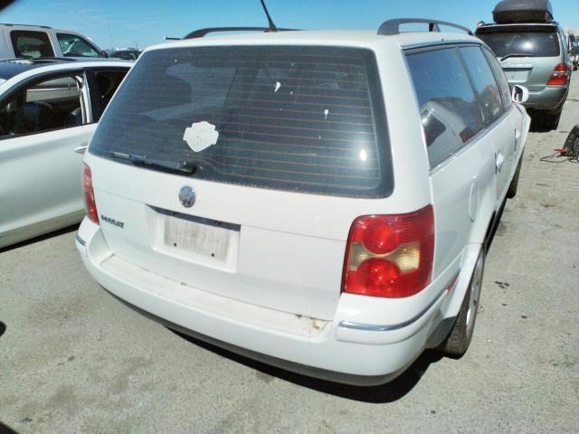 Photo 4 from auction – 2002 VOLKSWAGEN PASSAT GLX with VIN WVWWH63B42E216085