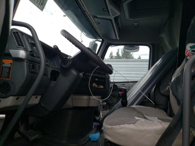 Photo 5 from auction – 2012 VOLVO VN VNL with VIN 4V4NC9EH1CN543756