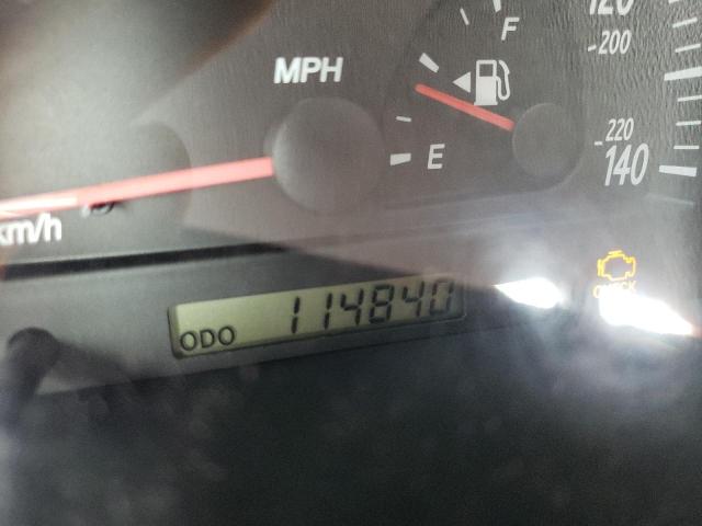 Photo 8 from auction – 2004 TOYOTA CAMRY LE with VIN 4T1BE30KX4U364403
