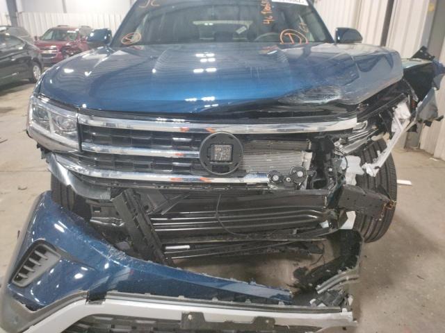 Photo 9 from auction – 2022 VOLKSWAGEN ATLAS CROS with VIN 1V2KE2CA3NC212969