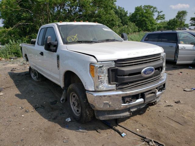 FORD F-250 2017 with VIN 1FT7X2B66HEB88920 - Photo from auction