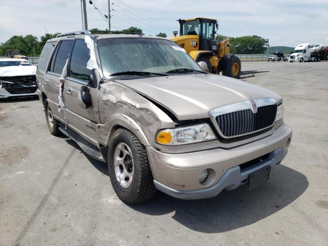 LINCOLN NAVIGATOR 2000 with VIN 5LMEU27A4YLJ30662 - Photo from auction
