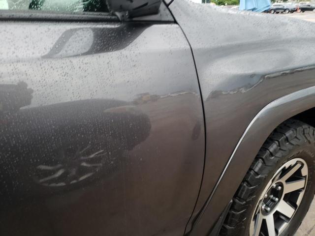Photo 9 from auction – 2019 TOYOTA 4RUNNER SR with VIN JTEBU5JR7K5633278