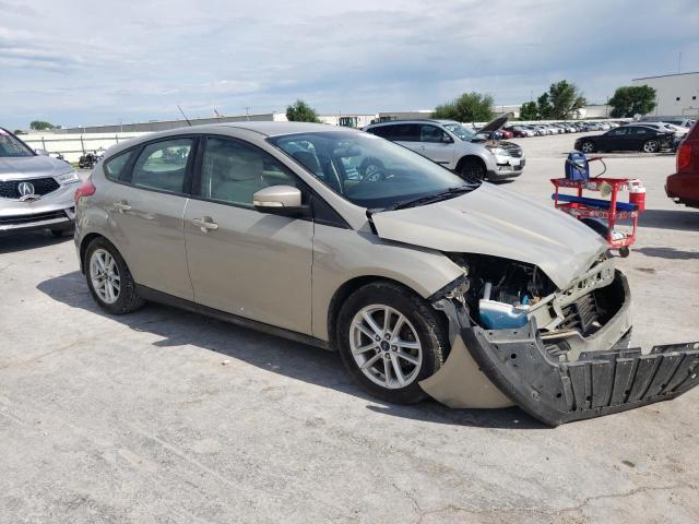 FORD FOCUS SE 2015 with VIN 1FADP3K22FL281034 - Photo from auction