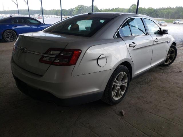 Photo 4 from auction – 2015 FORD TAURUS SE with VIN 1FAHP2D89FG151659