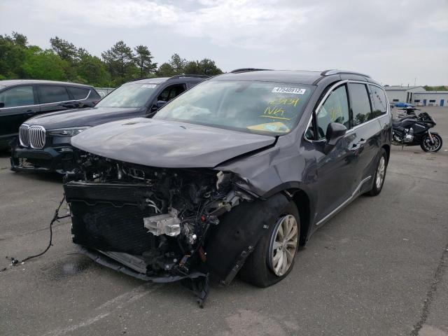 Photo 2 from auction – 2018 CHRYSLER PACIFICA T with VIN 2C4RC1BGXJR123939