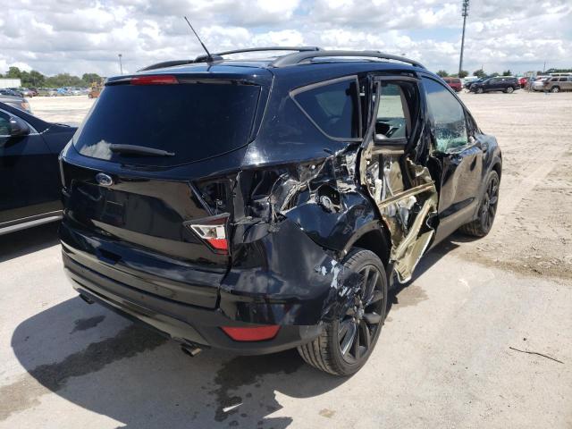 Photo 4 from auction – 2017 FORD ESCAPE SE with VIN 1FMCU0GD5HUB36618