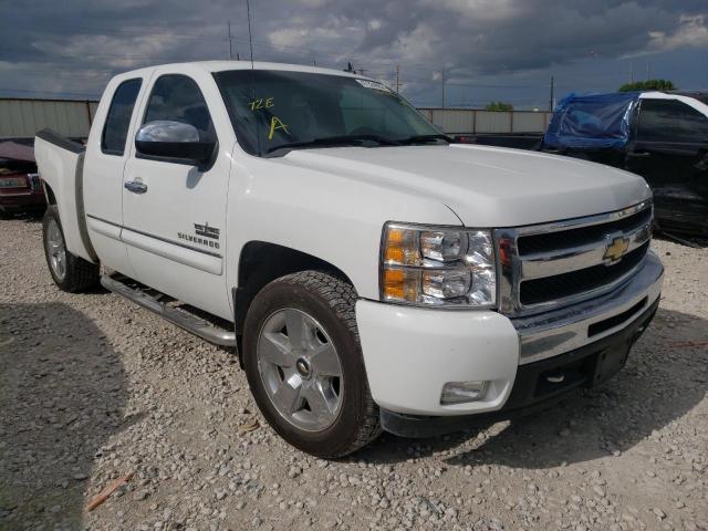 CHEVROLET SILVERADO 2011 with VIN 1GCRCSE09BZ235434 - Photo from auction