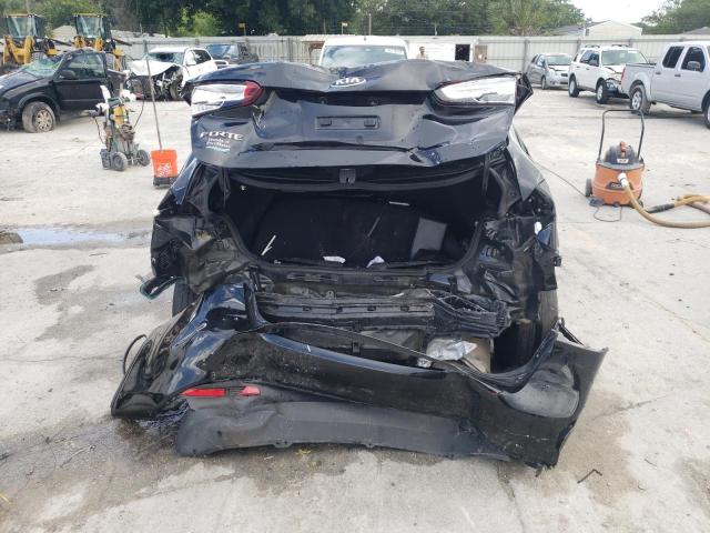 Photo 9 from auction – 2017 KIA FORTE LX with VIN 3KPFK4A70HE026933