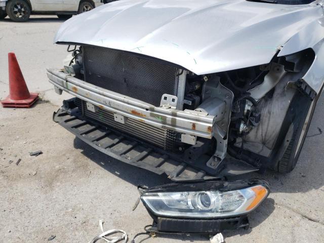 Photo 9 from auction – 2013 FORD FUSION SE with VIN 3FA6P0HR0DR347350
