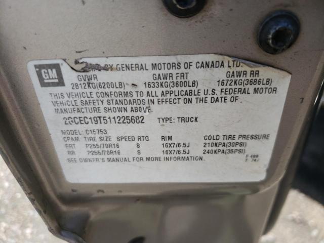 Photo 10 from auction – 2001 CHEVROLET SILVERADO with VIN 2GCEC19T511225682