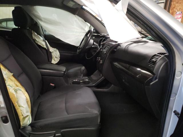 Photo 5 from auction – 2011 KIA SORENTO BA with VIN 5XYKTCA17BG173343