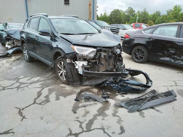 TOYOTA RAV4 XLE 2017 with VIN JTMWFREV5HD099792 - Photo from auction