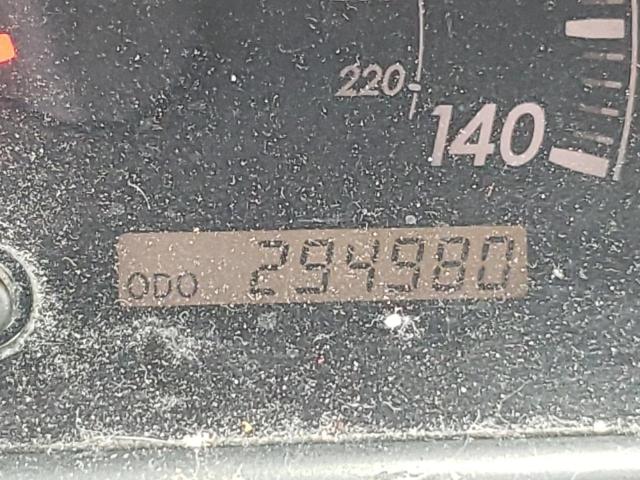 Photo 8 from auction – 2005 TOYOTA CAMRY LE with VIN 4T1BE32K15U950941