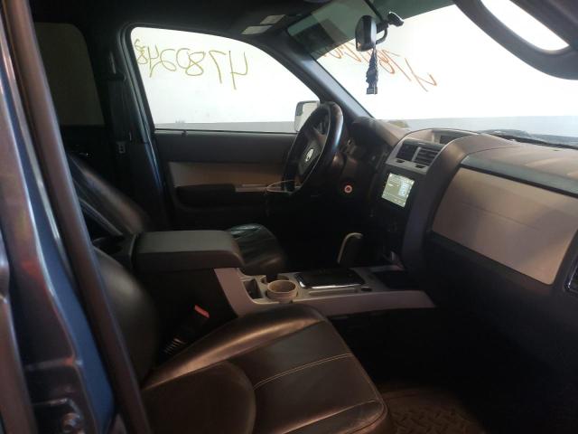 Photo 5 from auction – 2011 MERCURY MARINER PR with VIN 4M2CN8HG3BKJ08211