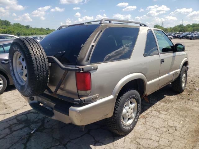 Photo 4 from auction – 2000 CHEVROLET BLAZER with VIN 1GNCT18W4YK211597