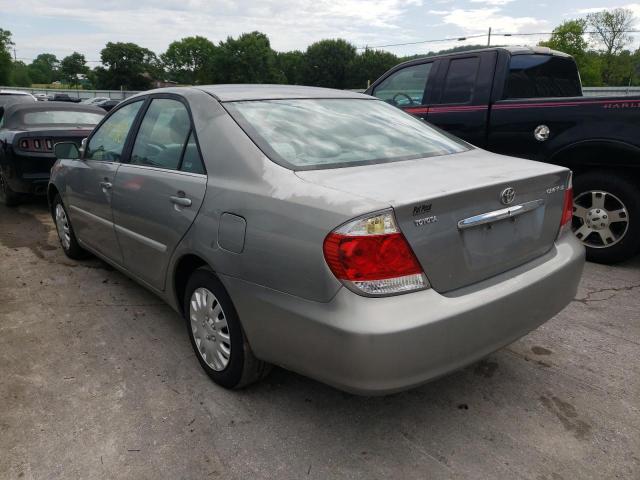 Photo 3 from auction – 2005 TOYOTA CAMRY LE with VIN 4T1BE32K15U950941