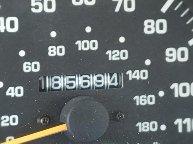 Photo 8 from auction – 1998 TOYOTA 4RUNNER SR with VIN JT3HN86R4W0178208