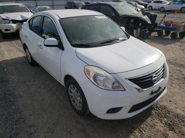 NISSAN VERSA S 2014 with VIN 3N1CN7AP5EL825869 - Photo from auction