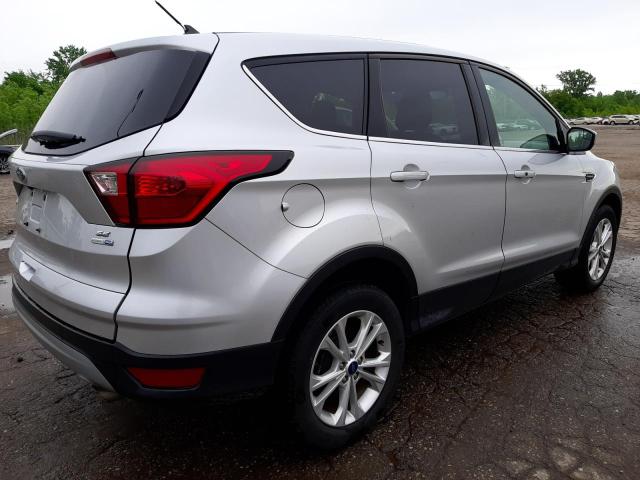 Photo 4 from auction – 2019 FORD ESCAPE SE with VIN 1FMCU9GD1KUA52789
