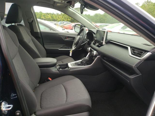 Photo 5 from auction – 2021 TOYOTA RAV4 XLE with VIN JTMRWRFVXMD127947
