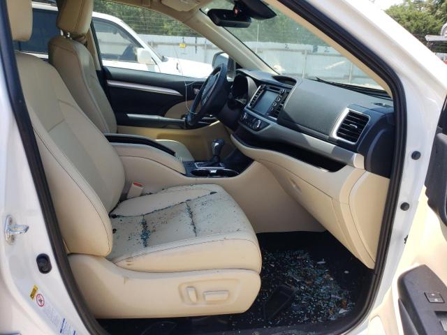 Photo 5 from auction – 2019 TOYOTA HIGHLANDER with VIN 5TDJGRFH4KS054497