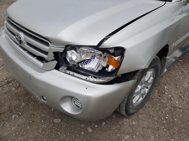 Photo 9 from auction – 2004 TOYOTA HIGHLANDER with VIN JTEEP21A740013902