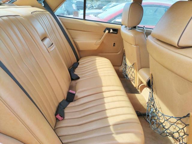 Photo 6 from auction – 1992 MERCEDES-BENZ 190 E 2.6 with VIN WDBDA29D0NF914283
