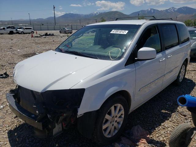 Photo 2 from auction – 2016 CHRYSLER TOWN & COU with VIN 2C4RC1BG5GR294509