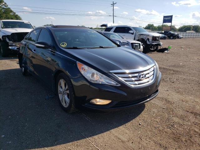 HYUNDAI SONATA SE 2013 with VIN 5NPEC4AC4DH533247 - Photo from auction