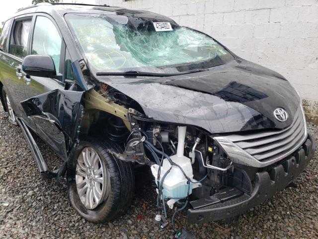 Photo 9 from auction – 2017 TOYOTA SIENNA XLE with VIN 5TDYZ3DCXHS890949