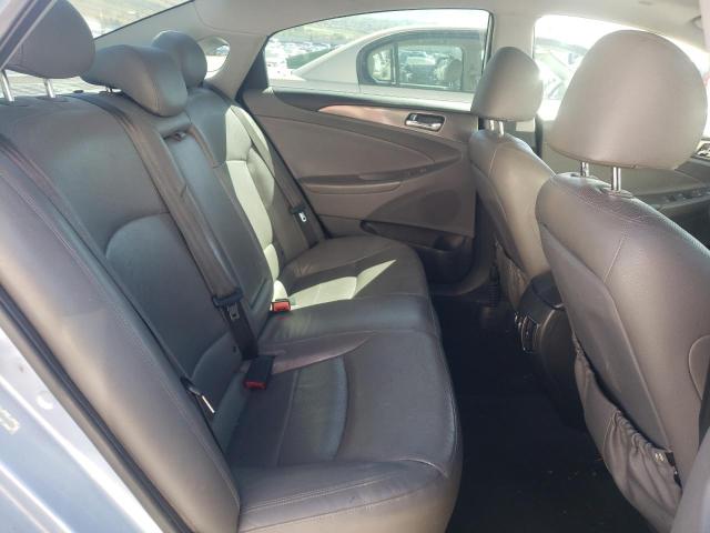 Photo 6 from auction – 2012 HYUNDAI SONATA HYB with VIN KMHEC4A46CA054841