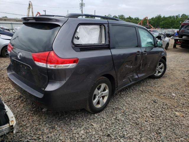 Photo 4 from auction – 2014 TOYOTA SIENNA LE with VIN 5TDKK3DC2ES471029